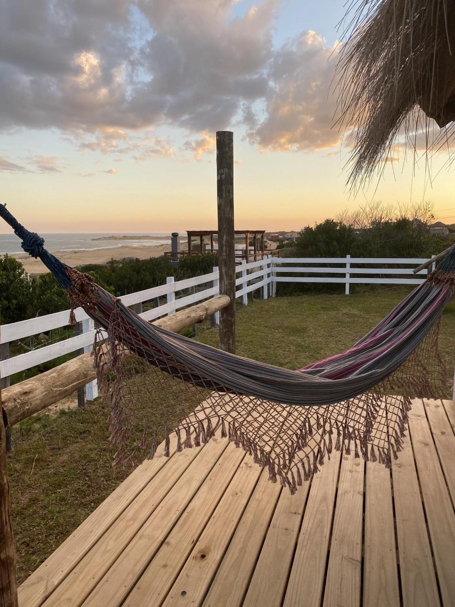 Cabanas Punta Papaya Punta Del Diablo Exterior photo
